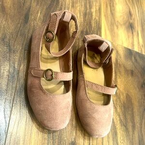 Old Navy Flat Dress Shoe